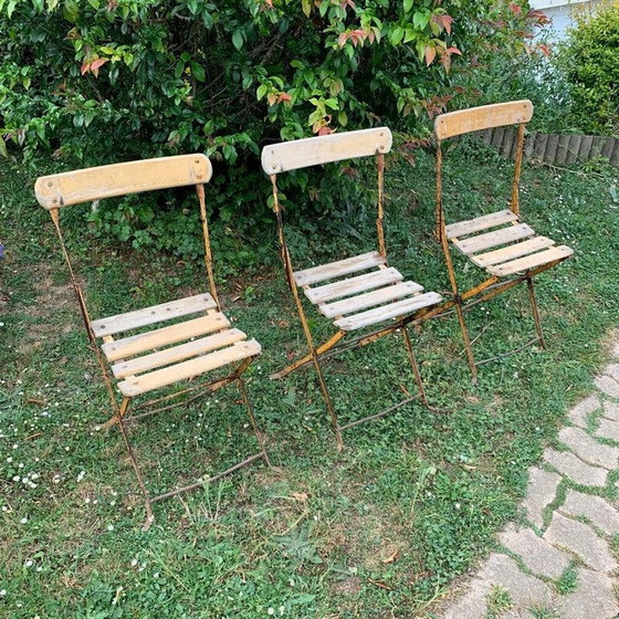Image 1 of Ensemble de 3 chaises de jardin pliantes vintage en fer et bois