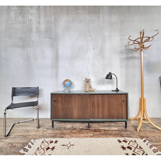 Image 1 of Buffet bas vintage en chêne et chrome, 1950