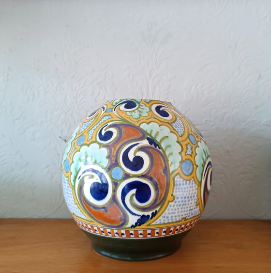 Image 1 of Plateel Gouda Holland Ivora vase