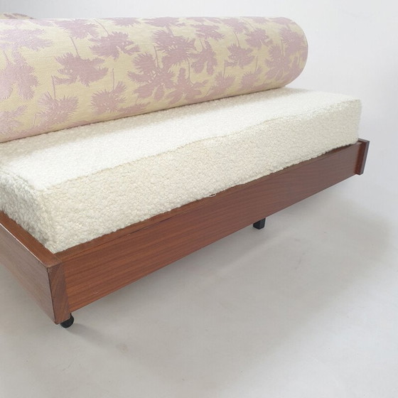 Image 1 of Lit de jour vintage en teck avec coussins Dedar, Pays-Bas 1960s