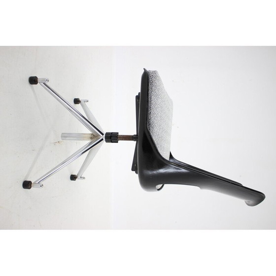 Image 1 of Chaise de bureau vintage KK-1A par Kay Korbing pour Fibrex, Danemark 1960