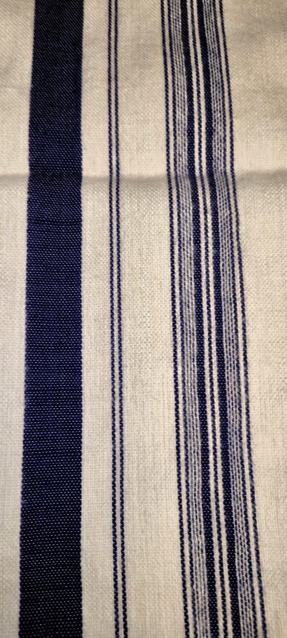 Image 1 of Plaid En Laine Berbère Marocain