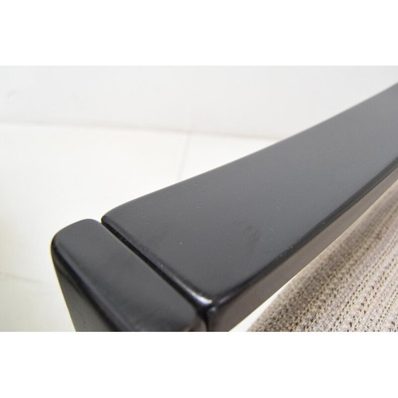 Image 1 of Fauteuil vintage en tissu et bois pour Hikor Písek, Tchécoslovaquie 1980