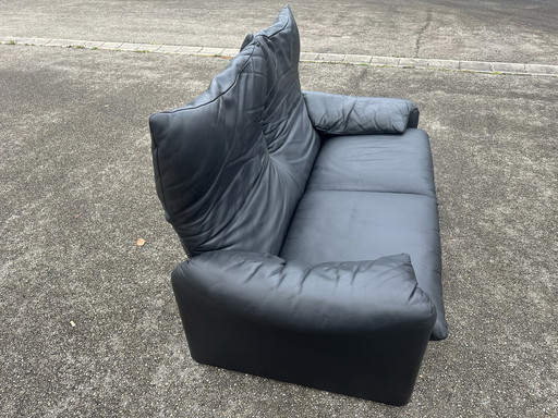 Cassina Maralunga Canapé en cuir noir deux places