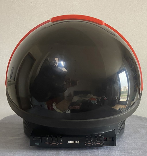 Philips Discoverer Space Age Tv