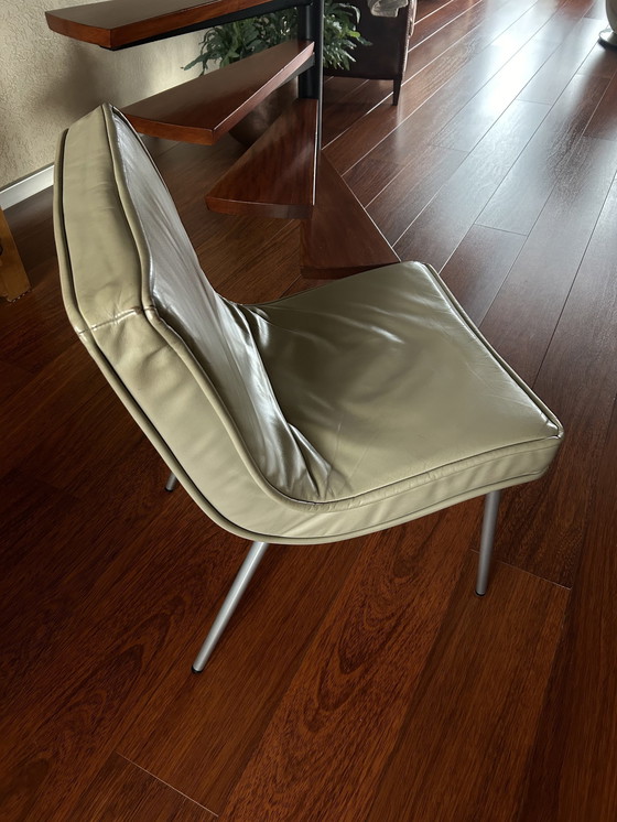 Image 1 of 4X Chaises en cuir gris de Ligne Roset