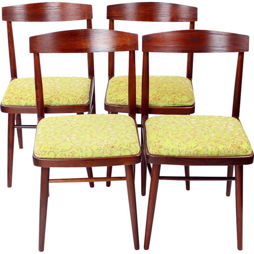 Ensemble de 4 chaises de salle à manger vintage en bois de chêne par Ton, Tchécoslovaquie années 1960