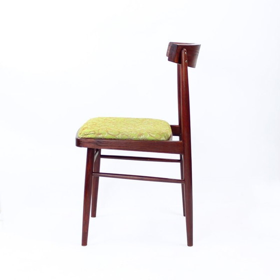 Image 1 of Ensemble de 4 chaises de salle à manger vintage en bois de chêne par Ton, Tchécoslovaquie années 1960