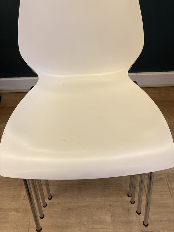 Image 1 of 4X Chaise Maui par Vico Magistretti pour Kartell