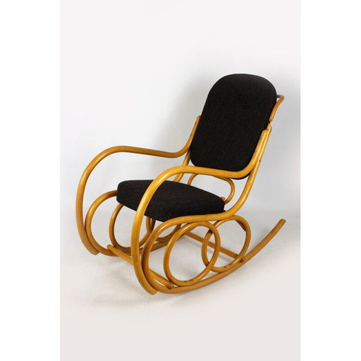 Fauteuil à bascule en hêtre courbé du milieu du siècle de TON, années 1960