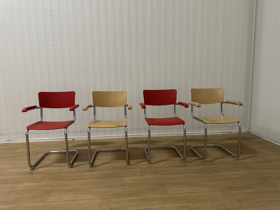 Image 1 of Table de salle à manger Thonet avec 4 chaises Thonet