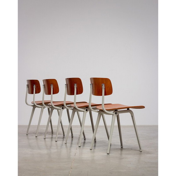 Image 1 of Ensemble de 4 chaises de salle à manger en bois vintage Revolt par Friso Kramer pour Ahrend de Cirkel, 1950