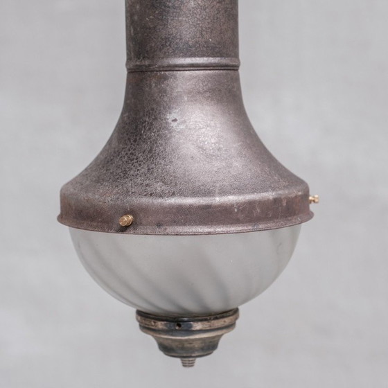 Image 1 of Ensemble de 3 lampes suspendues en métal patiné et verre gravé, France 1920