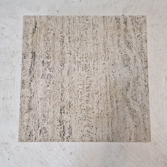 Image 1 of Table basse carrée vintage en travertin par Up et Up, Italie 1970