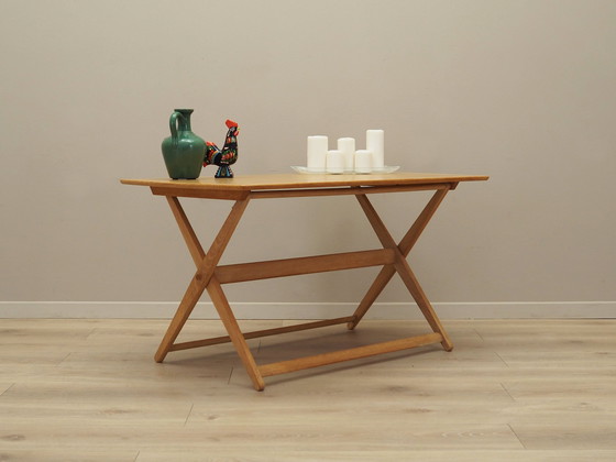 Image 1 of Table basse en frêne, Design danois, 1970S, Production : Danemark