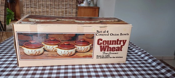 Image 1 of Vtg "Country Wheat" Plats à four