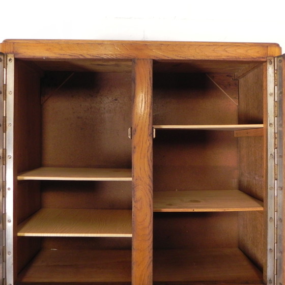 Image 1 of Meuble haut avec 2 portes en verre à motif et 2 tiroirs, années 50