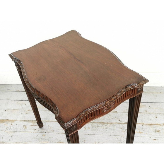 Image 1 of Table basse vintage en acajou