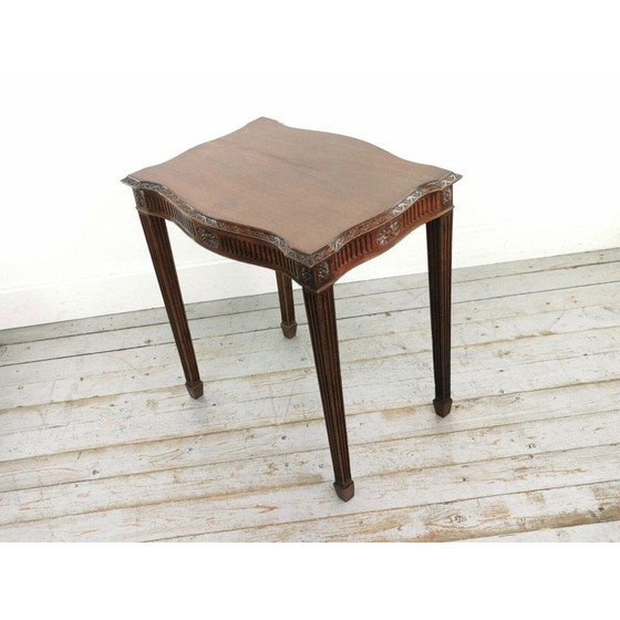 Image 1 of Table basse vintage en acajou