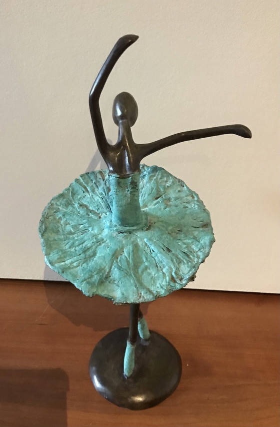 Image 1 of Ballerine de bronze