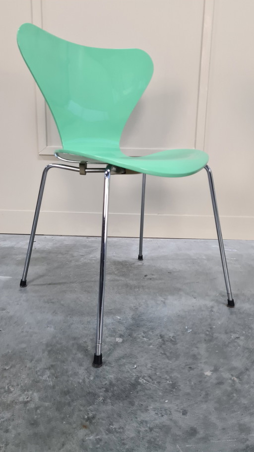 4 X chaises Butterfly par Fritz Hansen, original fin 70S début 80S