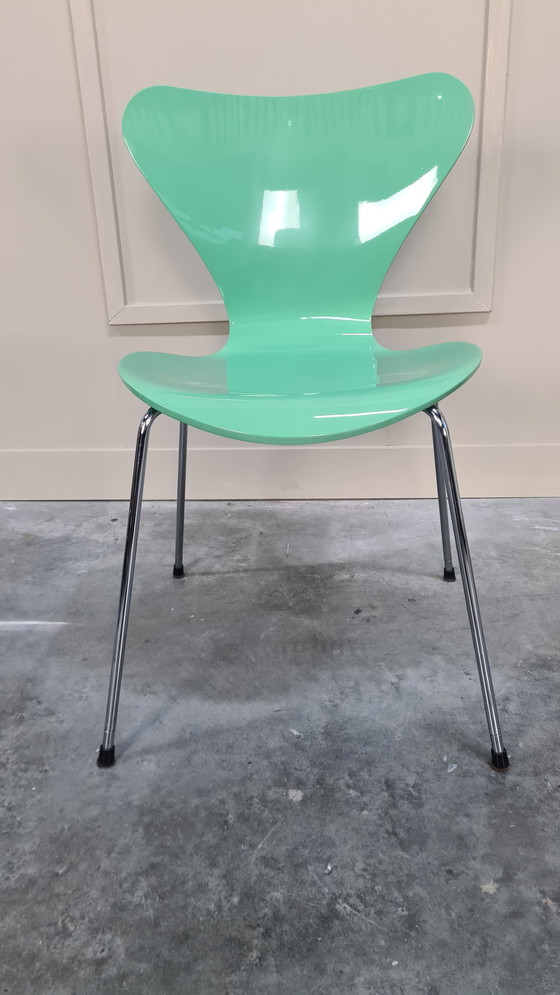 Image 1 of 4 X chaises Butterfly par Fritz Hansen, original fin 70S début 80S