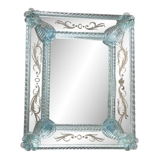 Miroir vénitien rectangulaire bleu clair sculpté à la main en verre de Murano