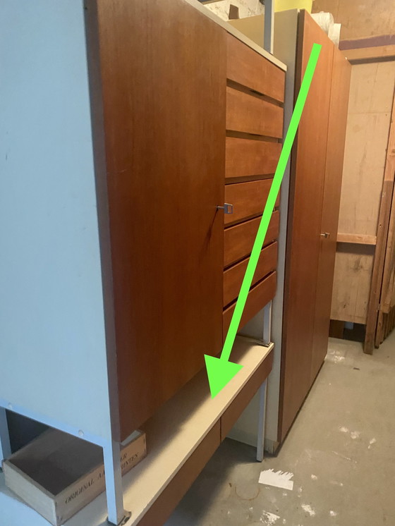 Image 1 of Teck / Interlübke Design / 4 armoires / 1 légèrement défectueuse