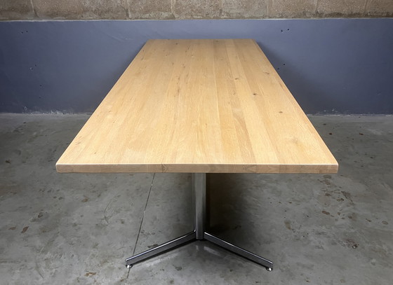 Image 1 of Table de salle à manger vintage en chêne massif chromé