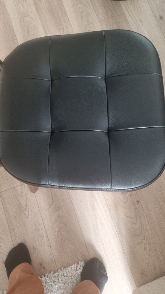 Image 1 of Chaise utilitaire Stellar Works 1 X cuir noir/bois de noyer