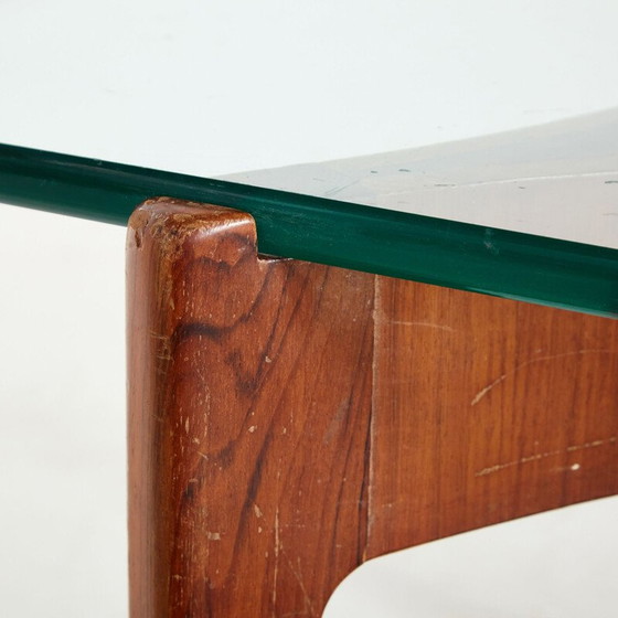 Image 1 of Table basse vintage en bois de rose et verre par Sven Ellekaer pour Christian Linneberg Mobelfabrik