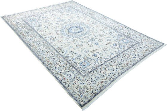 Image 1 of Tapis Naïn 9 La noué à la main avec soie - Tapis d'Orient 355 X 255 cm