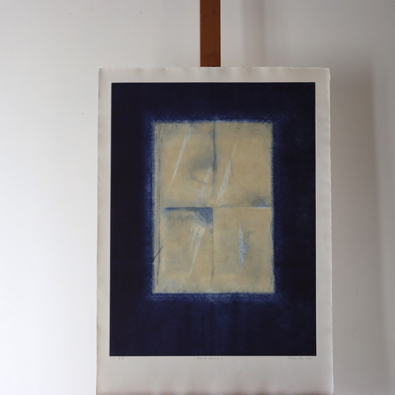 Image 1 of Gravure en couleur Antonia Dombrowsky 1992- Gravure en couleur Papier à la main en forme de feuille