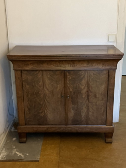 Commode ancienne avec abattant