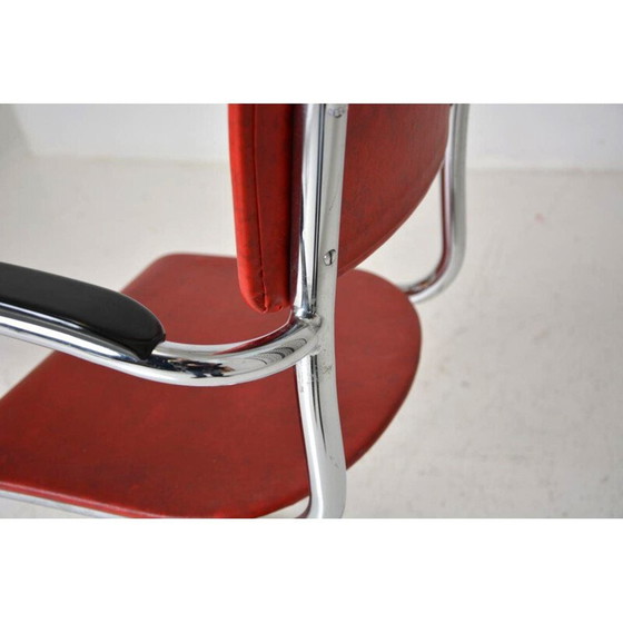 Image 1 of Fauteuil luge vintage en skaï rouge, 1960