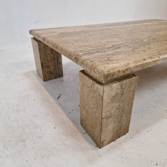 Image 1 of Table basse vintage italienne en travertin, 1980