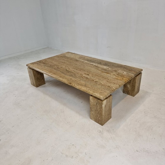 Image 1 of Table basse vintage italienne en travertin, 1980