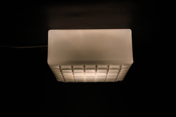 Image 1 of Plafonnier rond en verre des années 1970, Tchécoslovaquie