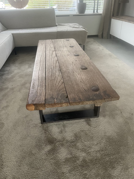 Image 1 of Table basse moderne