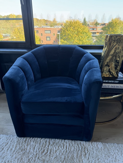 Fauteuil Eichholtz bleu nuit