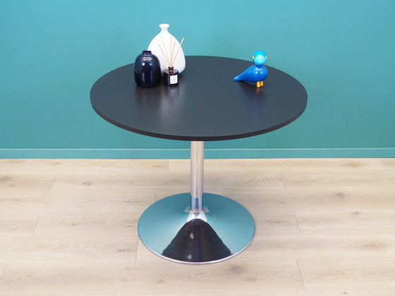 Image 1 of Table basse ronde, Design danois, 1990S, Production : Danemark