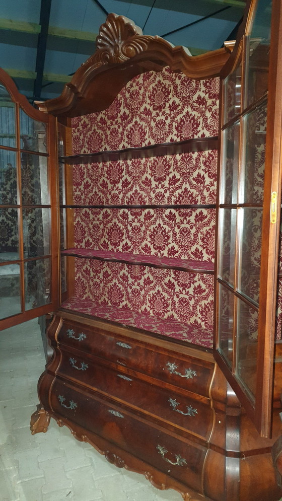 Image 1 of Armoire à panse baroque