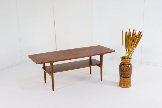 Image 1 of Table basse avec étagère à revues 'Sonsbeek' Vintage