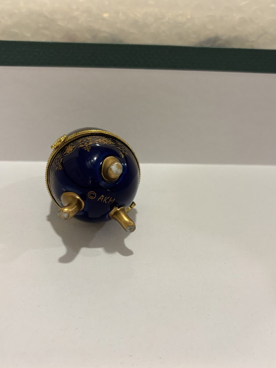 Image 1 of Œuf Porcelaine 