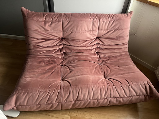 Togo Ligne Roset En Velours Rose - 2 Places