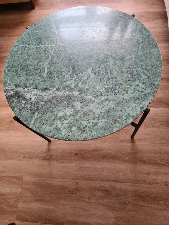 Image 1 of Marbre de table