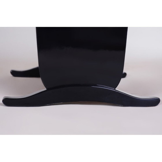 Image 1 of Table basse vintage en noyer par Halabala, Tchécoslovaquie 1930