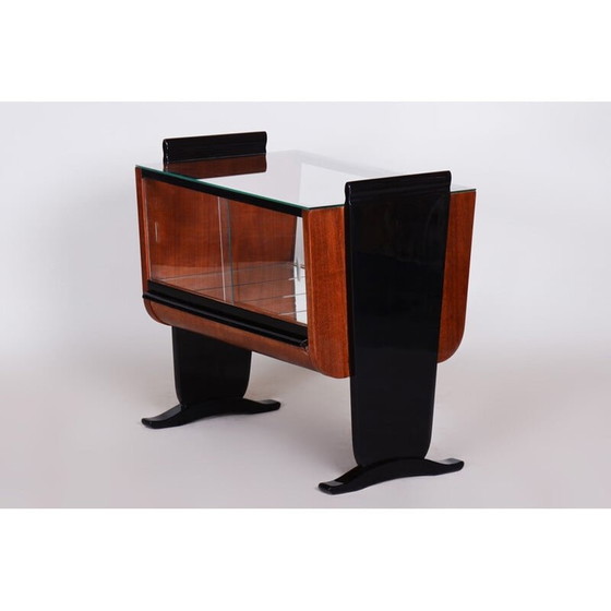 Image 1 of Table basse vintage en noyer par Halabala, Tchécoslovaquie 1930