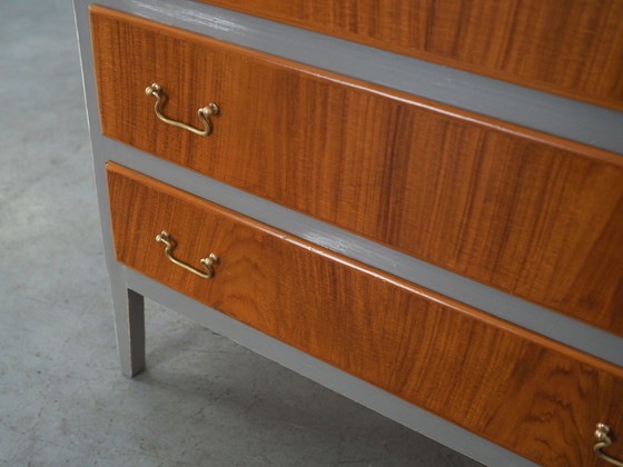 Image 1 of Commode en noyer, Design danois, 1960S, Production : Danemark