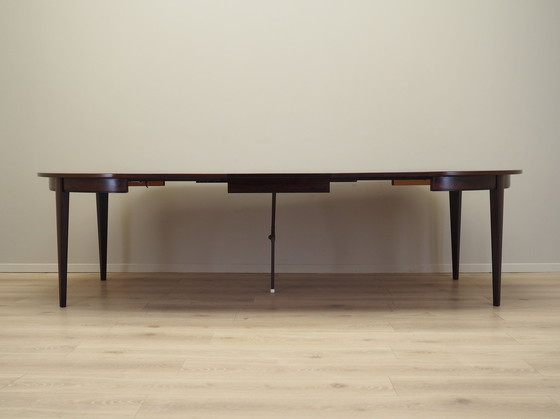 Image 1 of Table ronde en bois de rose, design danois, années 1970, fabricant : Omann Jun